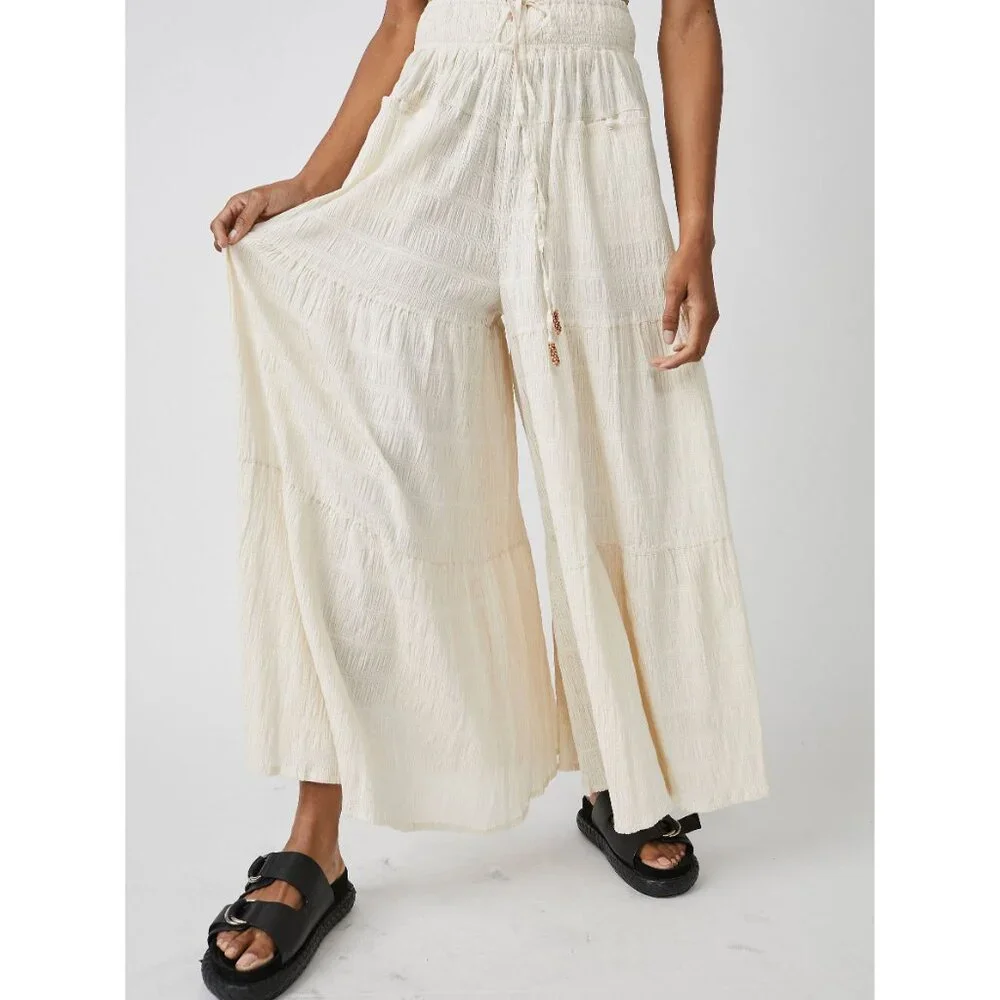 Free People step out