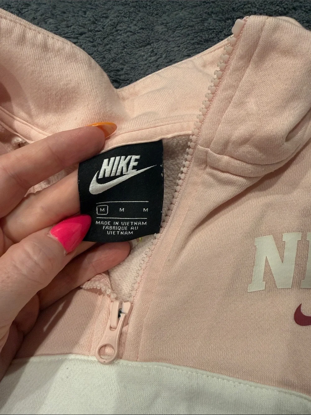 Nike lightweight pullover