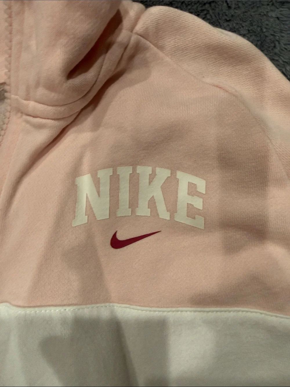 Nike lightweight pullover