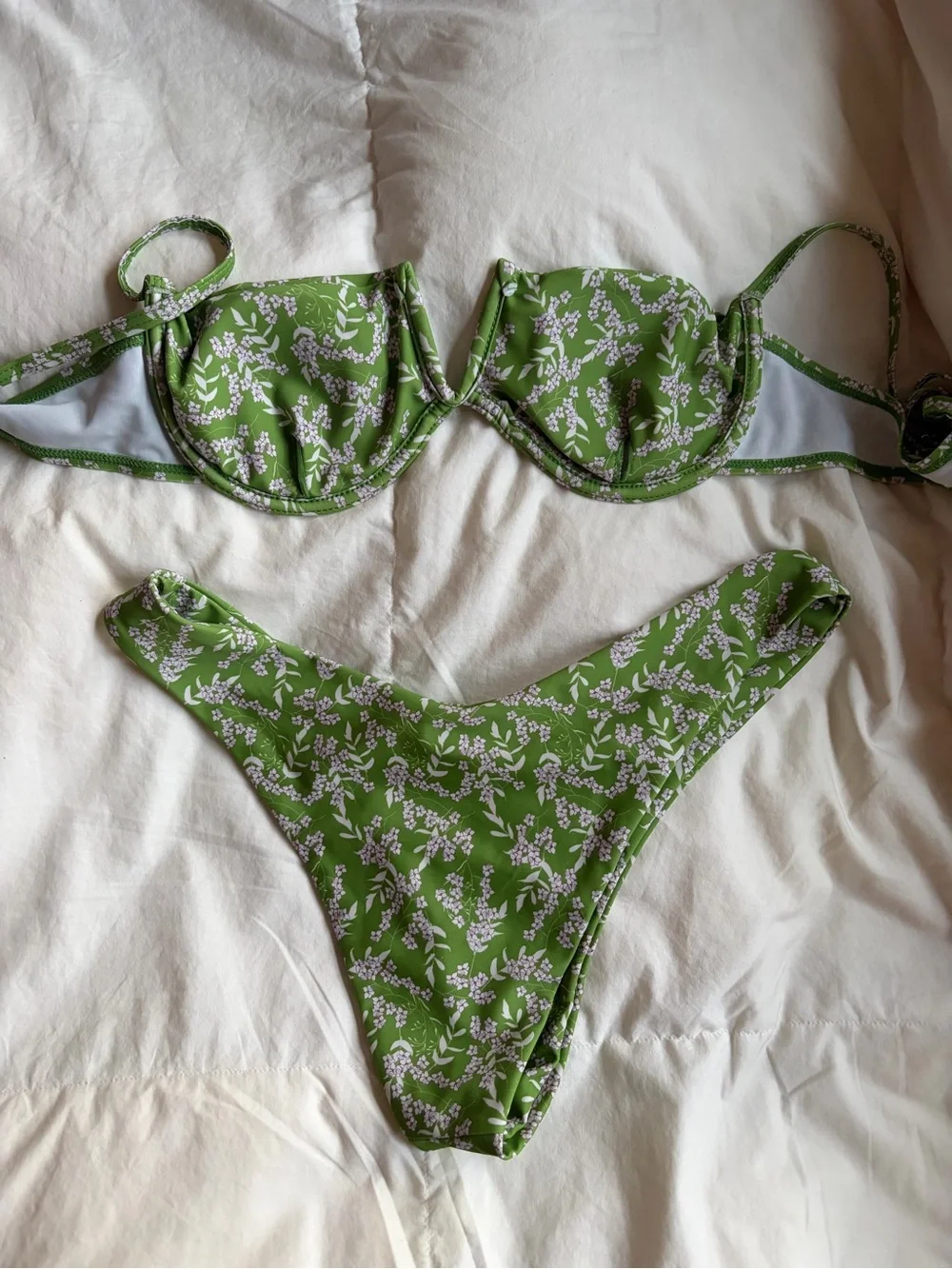 Zaful Green Floral Underwire Bikini Set