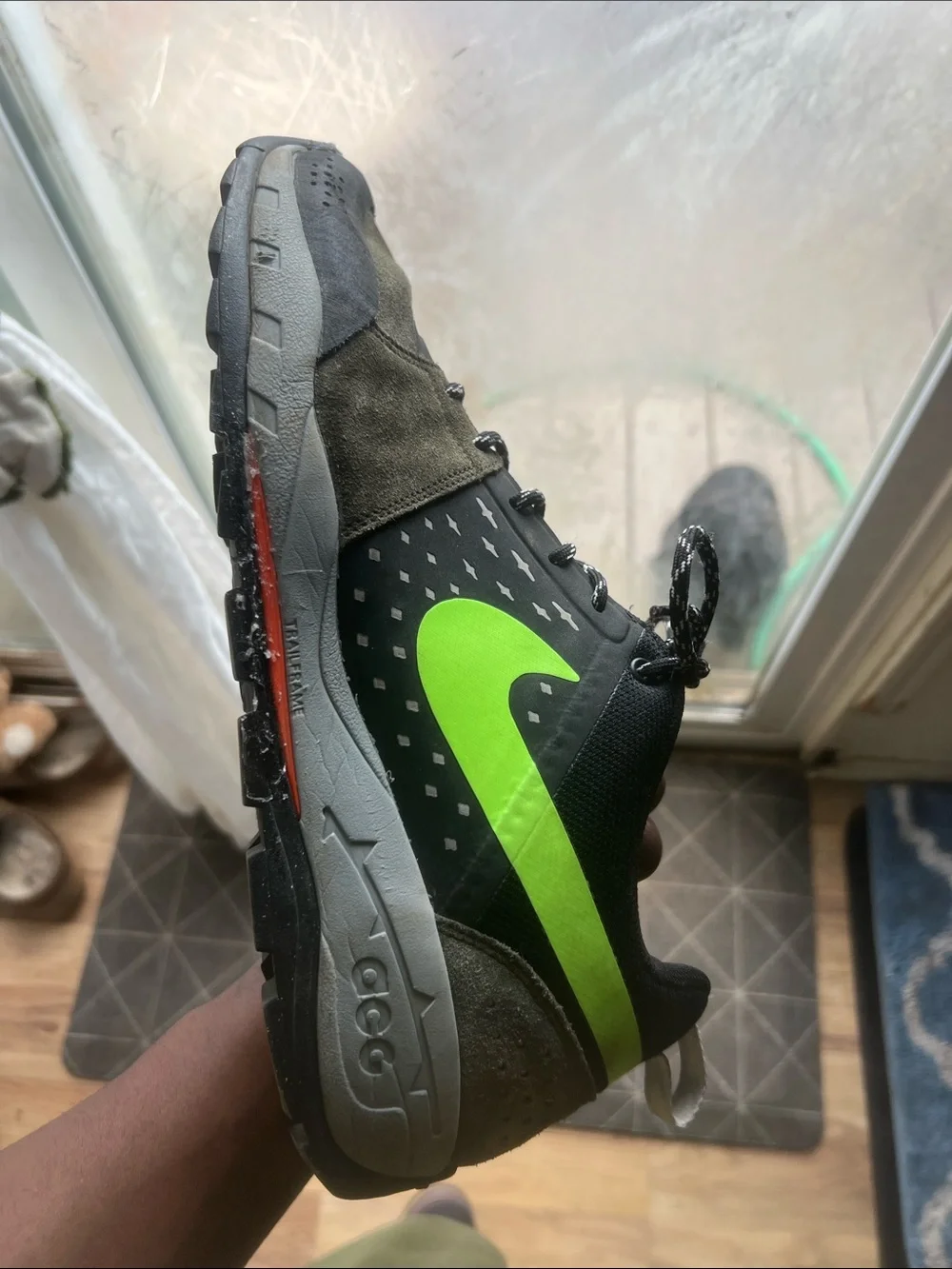 Nike Men's Olive Green and Volt Low-Top Sneakers ACG