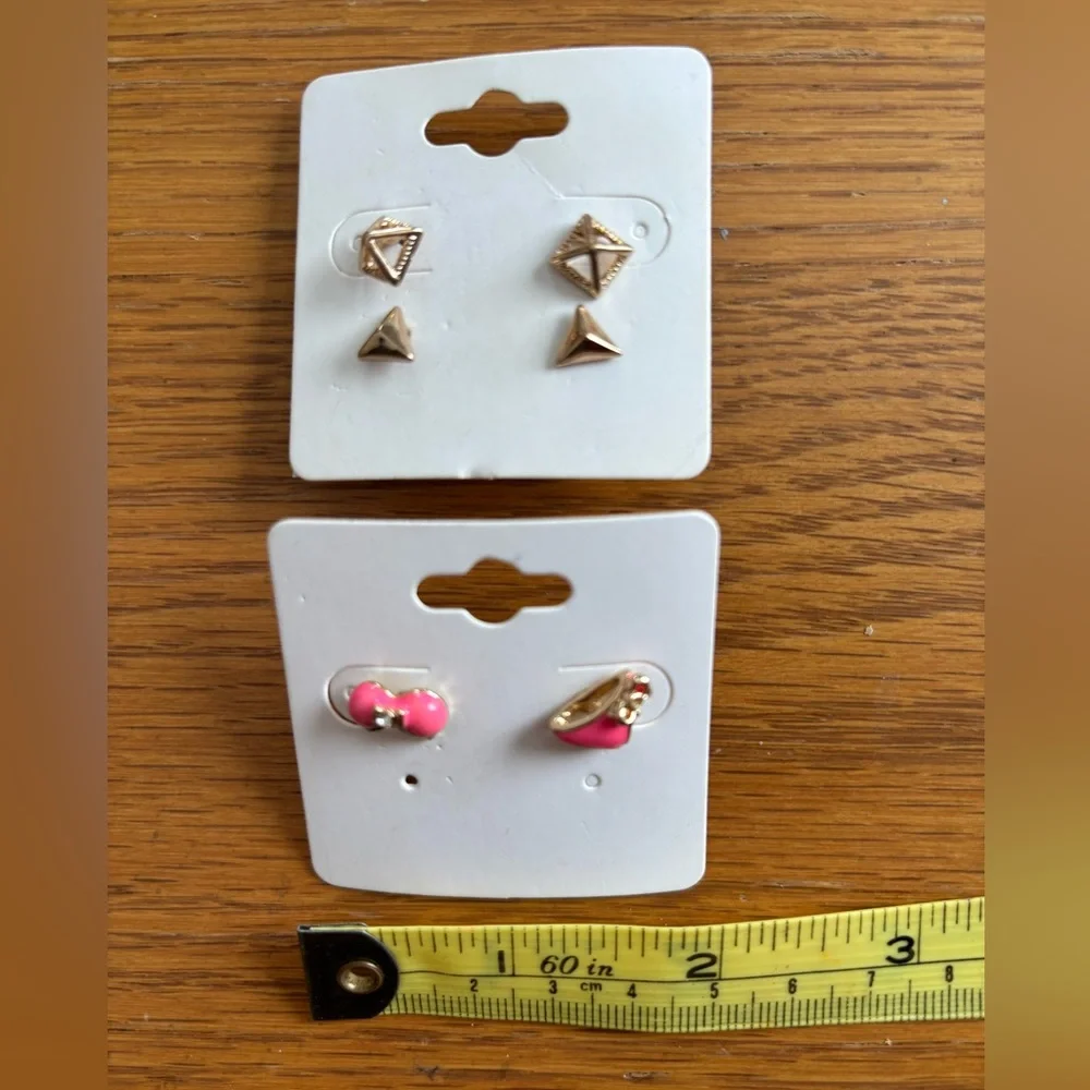 Funky Pink Bikini & Gold-Toned Geometric Stud Earrings Set