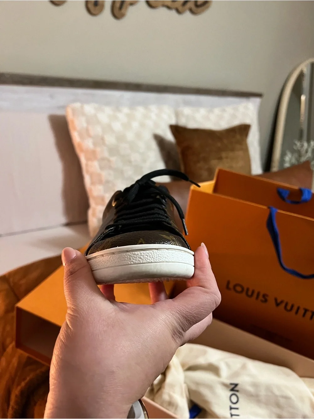 N/A louis vuitton