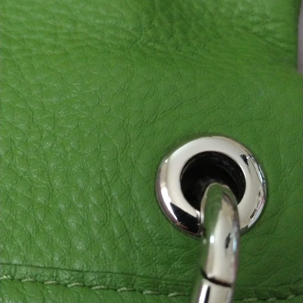 Bodhi modern zip