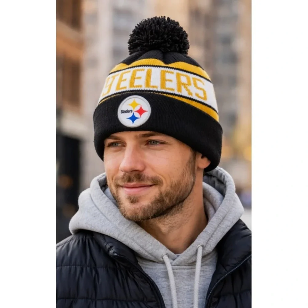 NFL Ultra Game Pittsburgh Steelers Knit Beanie Pom Pom Cuffed Hat Black Gold