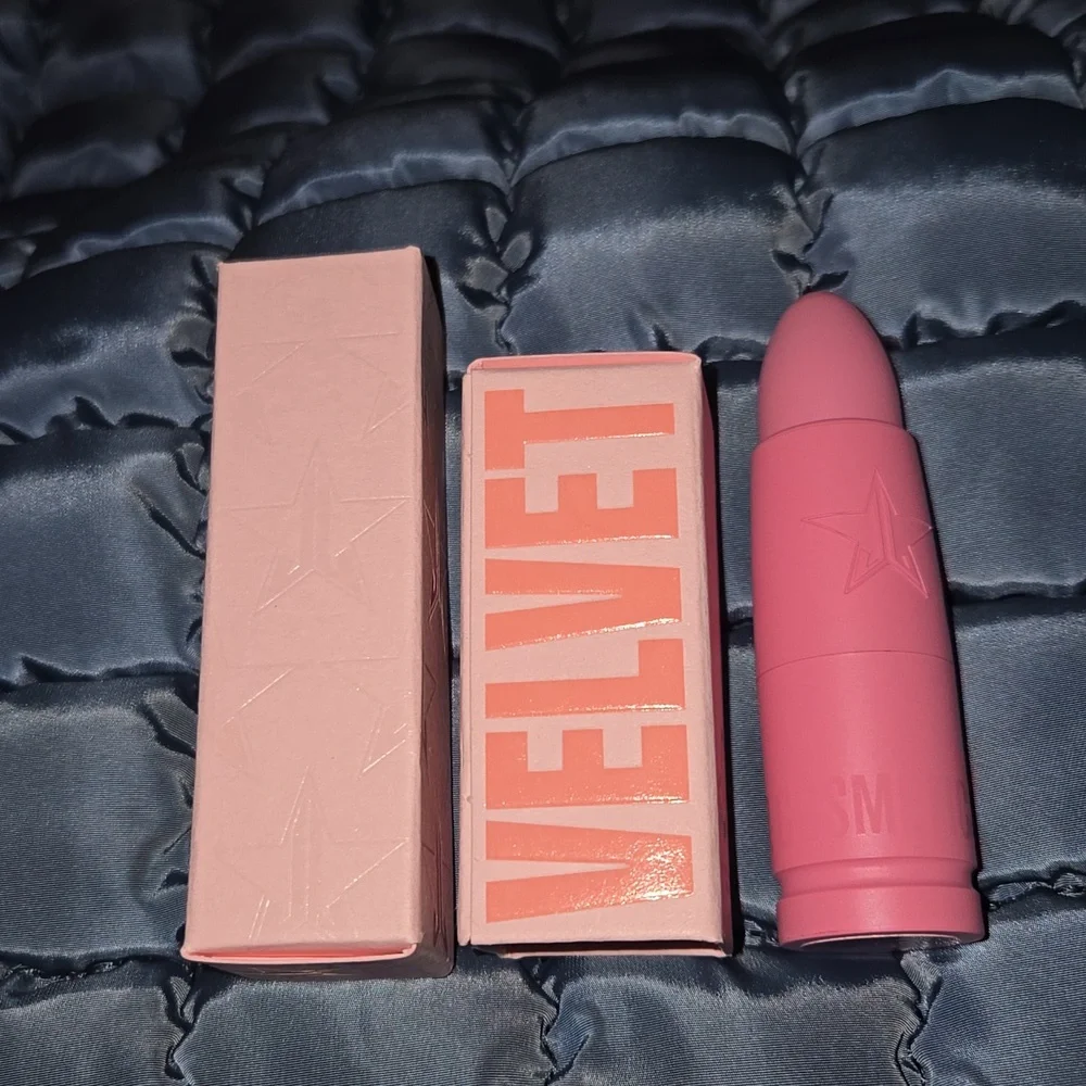 Jeffree Star discover elegance