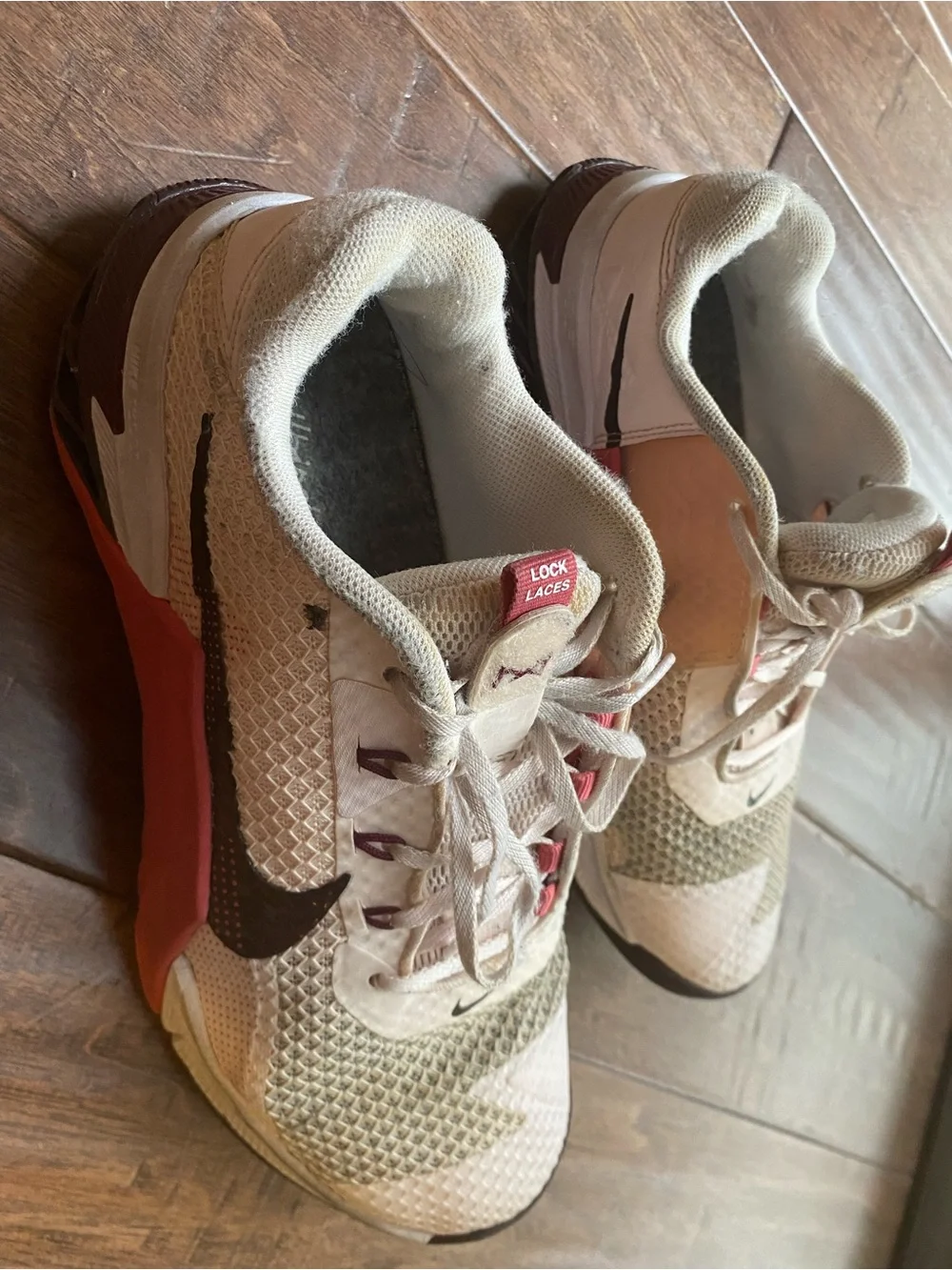 Nike women athletic