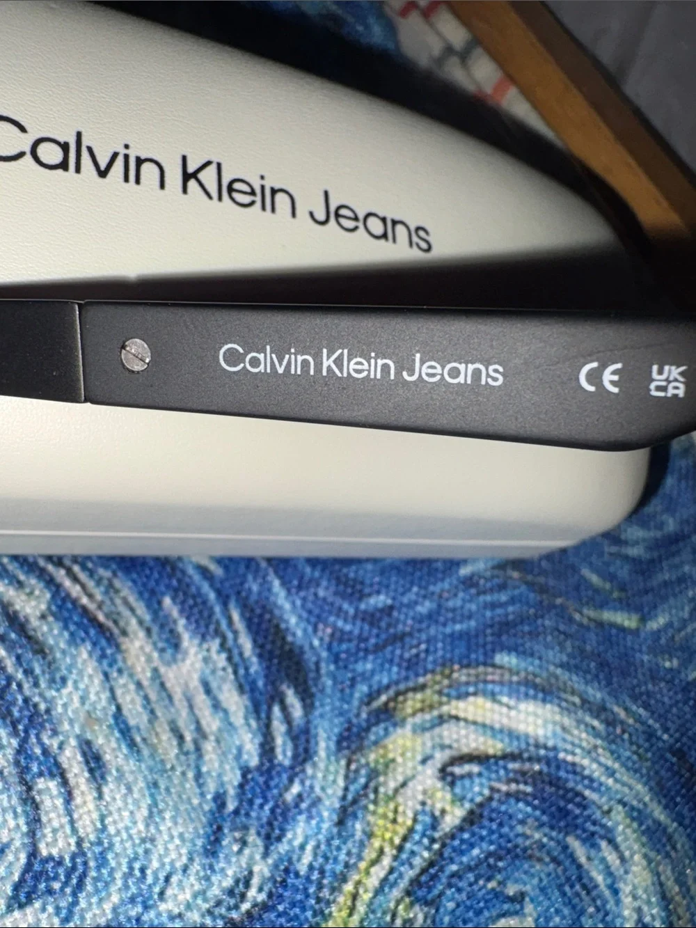 Calvin Klein Jeans stylish calvin