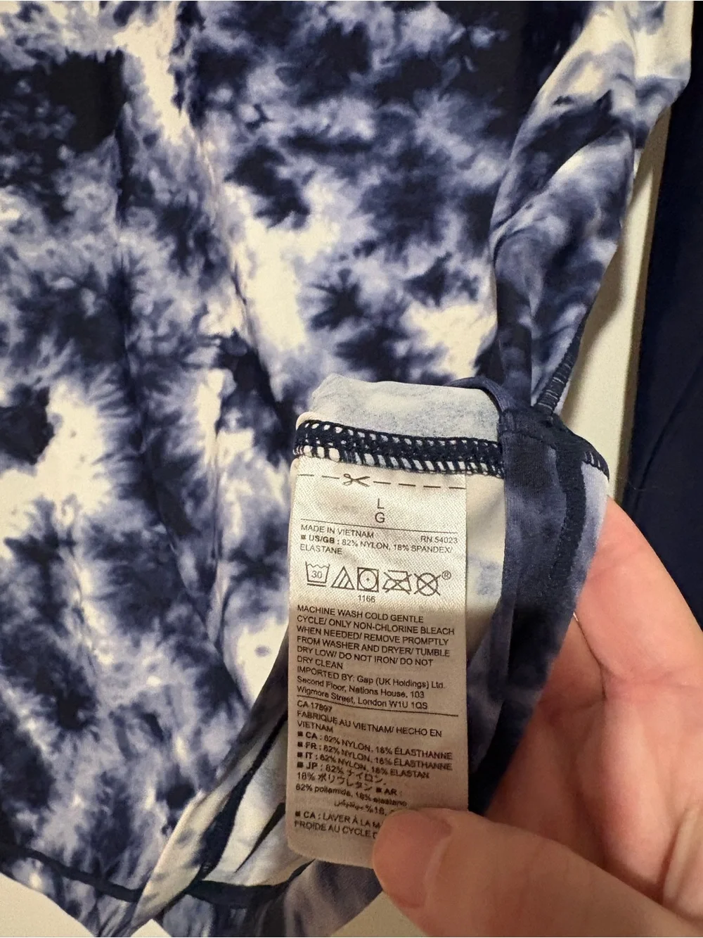 Gap Body Rashgaurd Long Sleeve Tie Dye Activewear Top Blue & White large