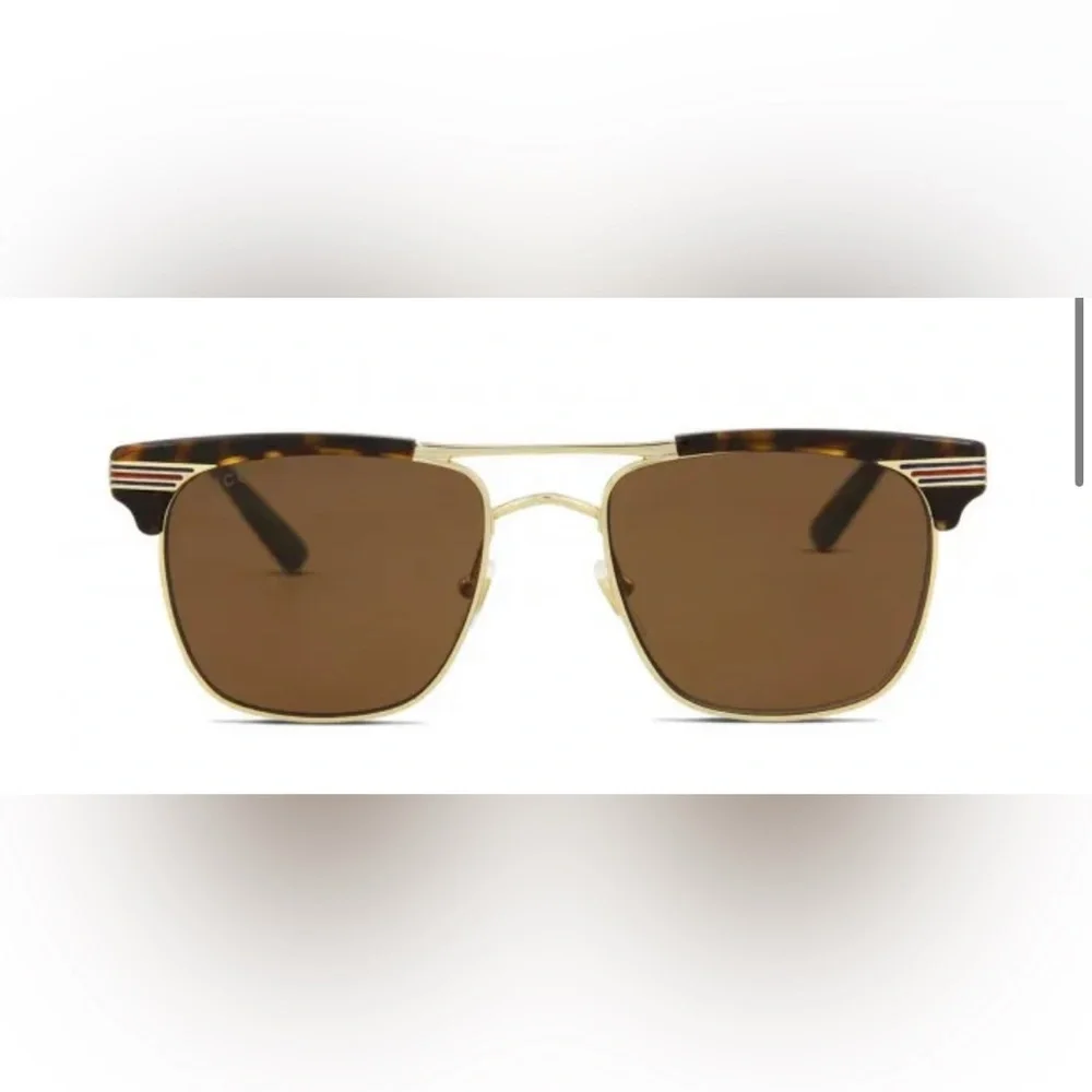 Gucci frame color
