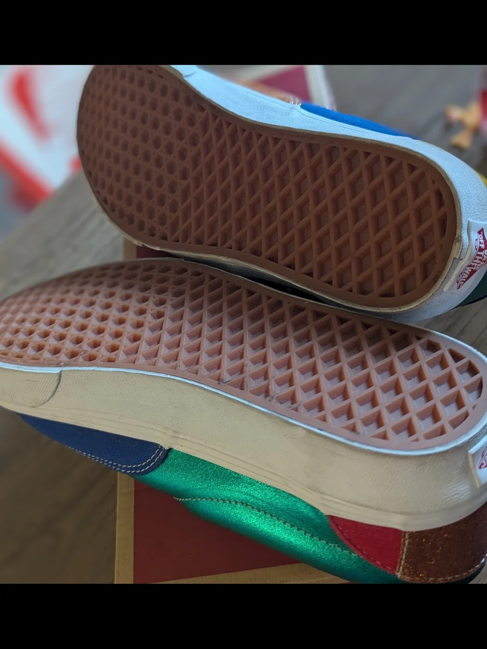 Vans lace up