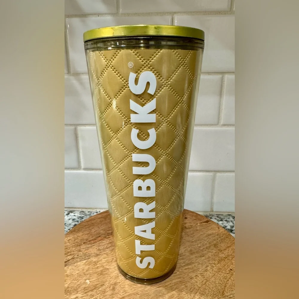 Starbucks Gold Diamond Pattern 2024 Holiday Tumbler‎