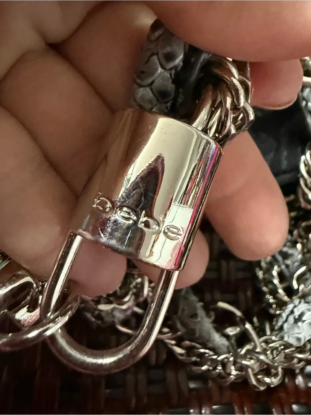 bebe chain decorative