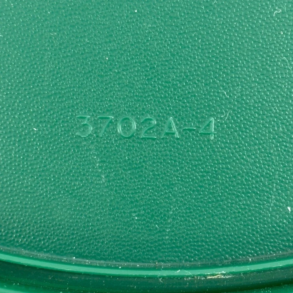 Tupperware rock serve