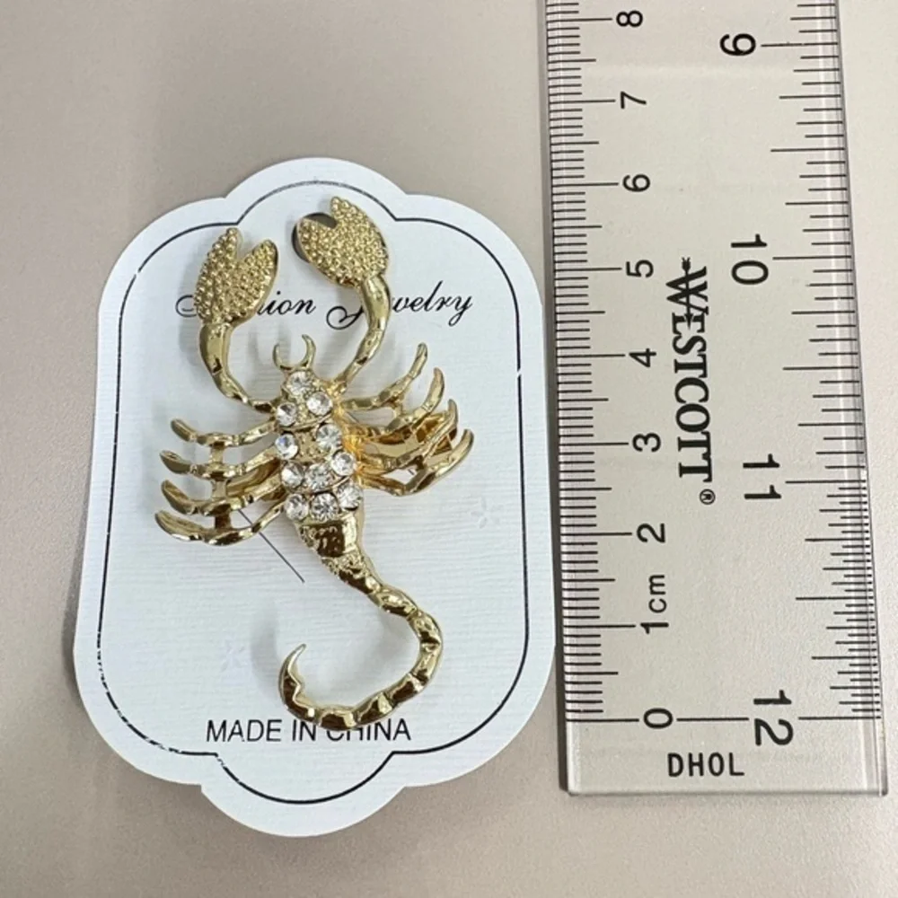 N/A golden scorpion