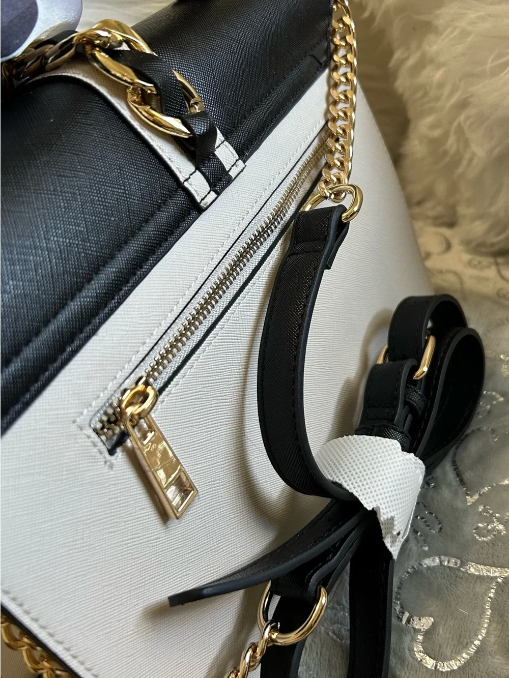Aldo chic satchel