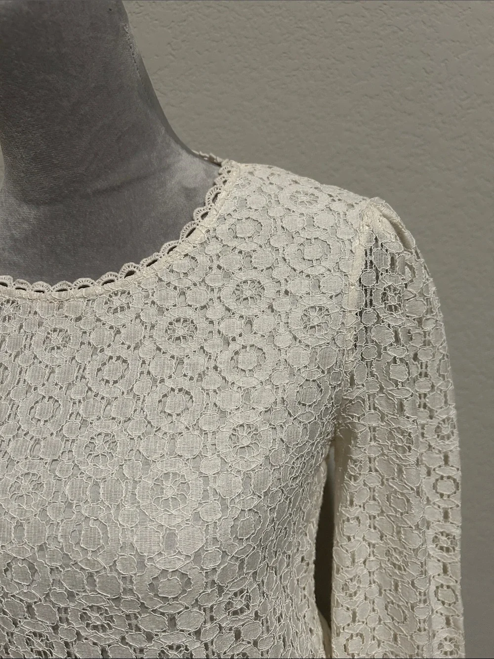 Banana Republic delicate all
