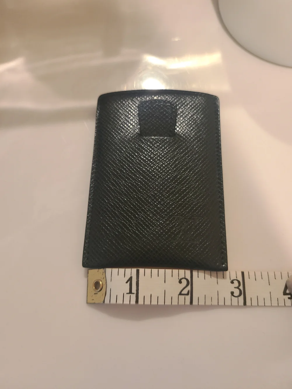 Louis Vuitton lv sleek