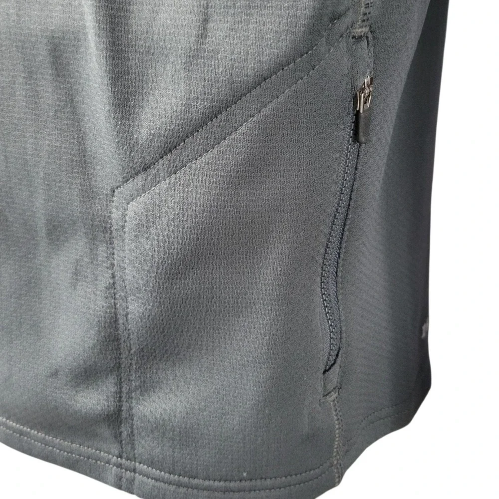 Nike fabric quarter