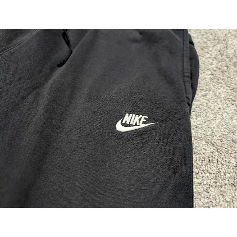 Nike joggers classic