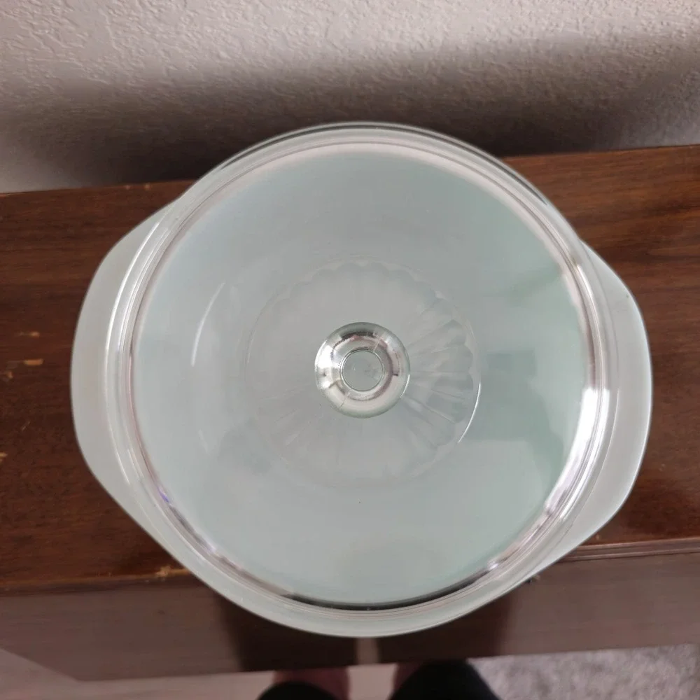 Vintage Pyrex #024 2-Quart  Turquoise Robin's Egg Blue Casserole W/624C Lid