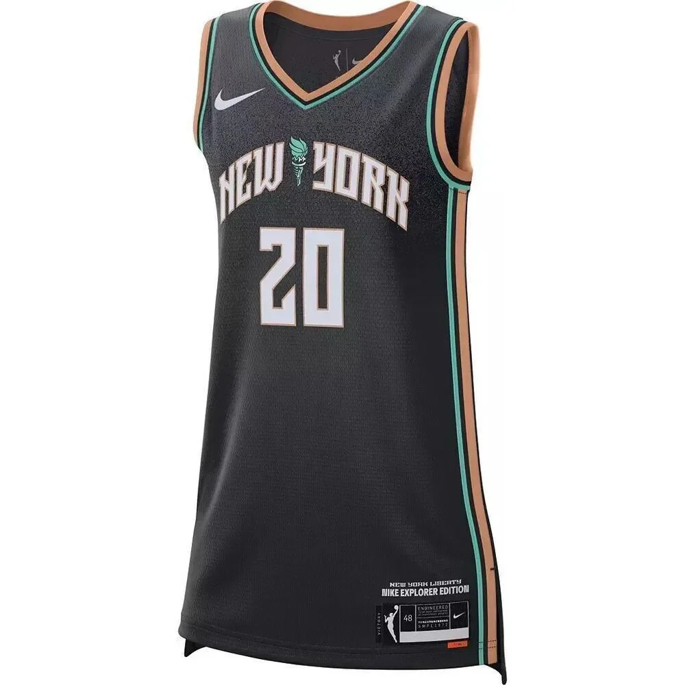 Nike nwt new