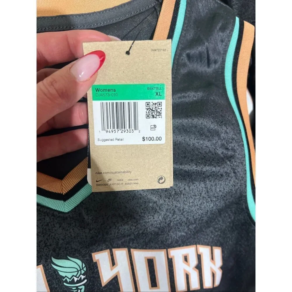 Nike nwt new
