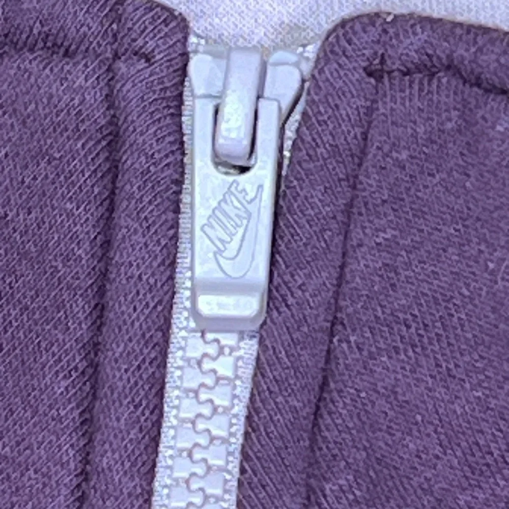 Nike sportswear club