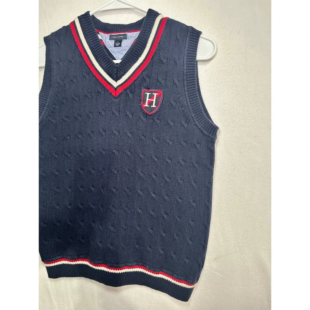 Tommy Hilfiger gender material sleeve