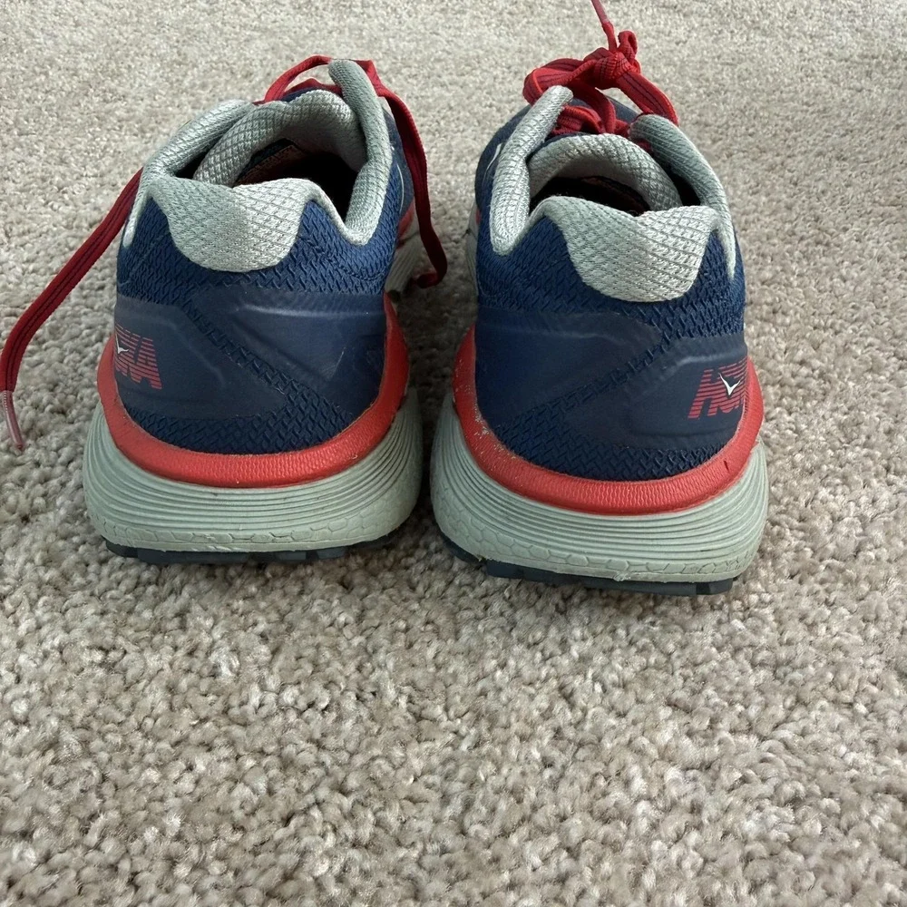 Hoka One One hoka one