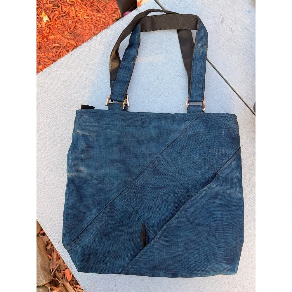 Smateria‎ Blue Recycled Net Mesh Tote Bag Crossbody Sustainable Shoulder Bag