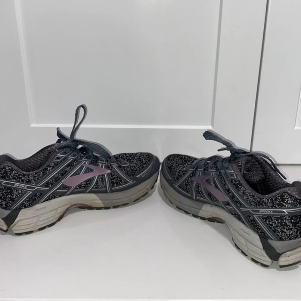 Brooks gts 17
