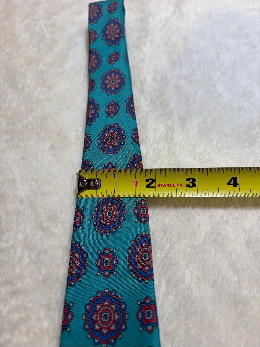 Boston Clipper tie pattern
