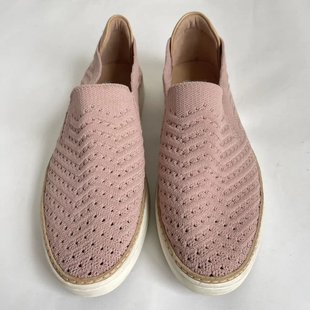 UGGs Women's Sammy Chevron Slip On‎ Comfort Knit Shoes Flats US 8 Pink
