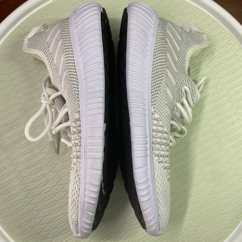 Avia womens white