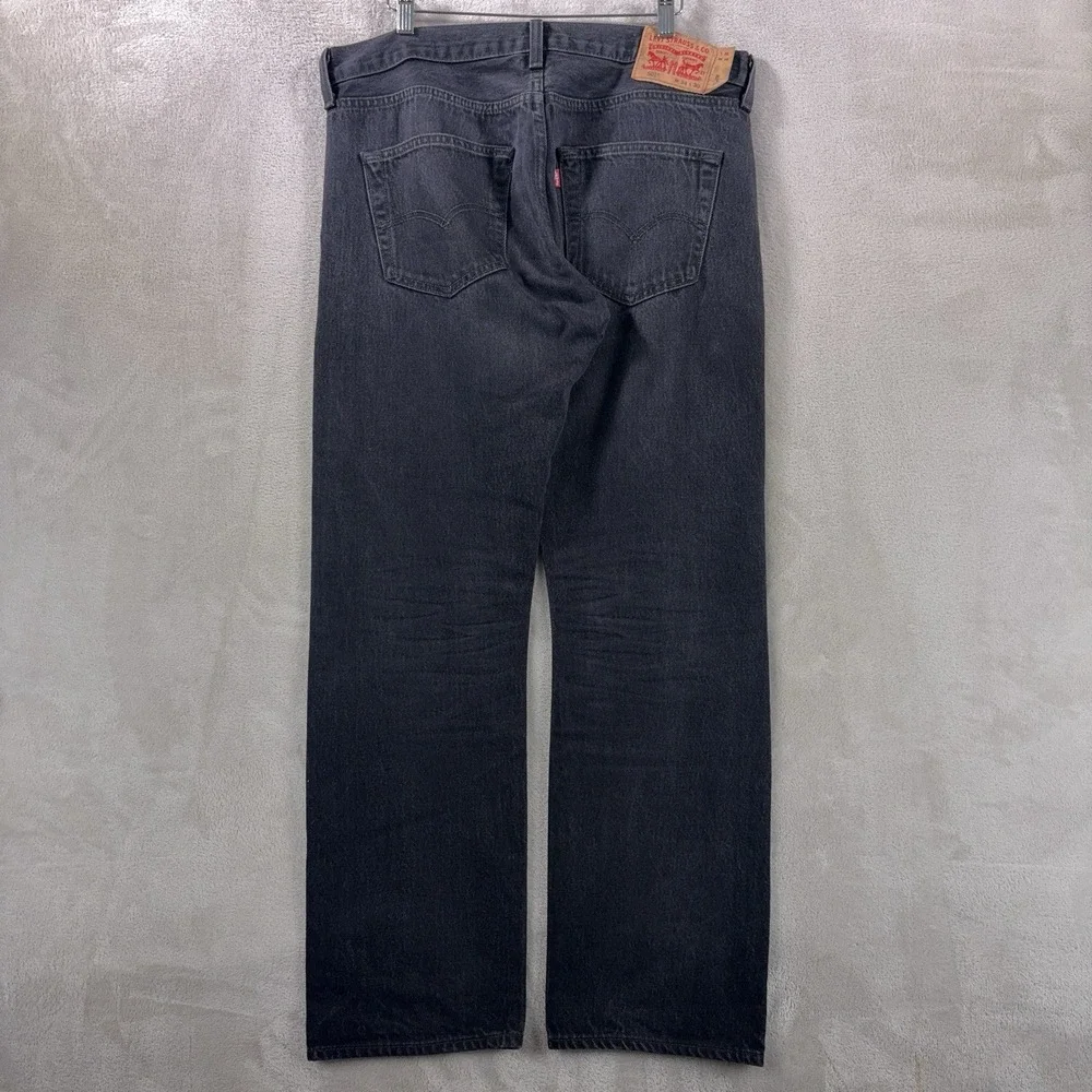 Levis preowned good