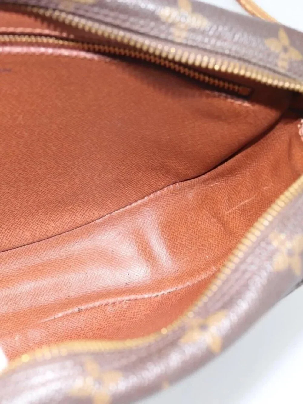 Louis Vuitton brand	louis vuitton