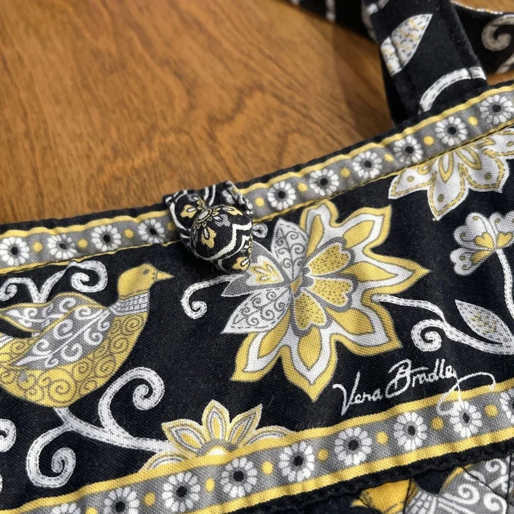 Vera Bradley see pictures