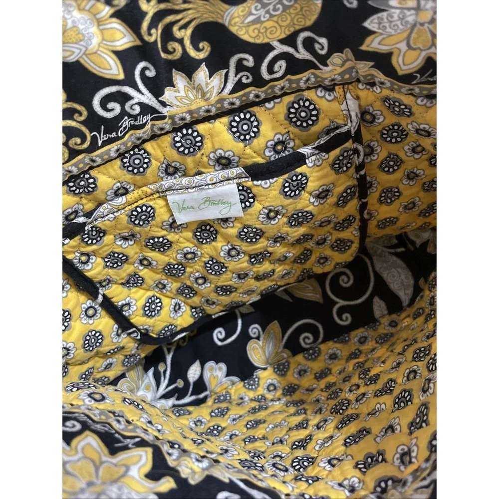 Vera Bradley see pictures