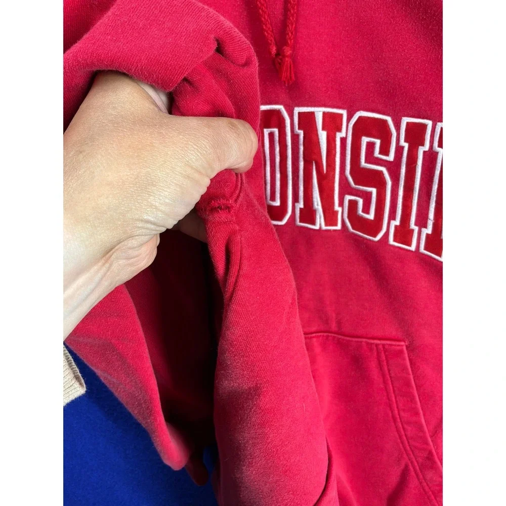 Gorpcore Mens Adidas Wisconsin Badgers Hoodie Small Red
