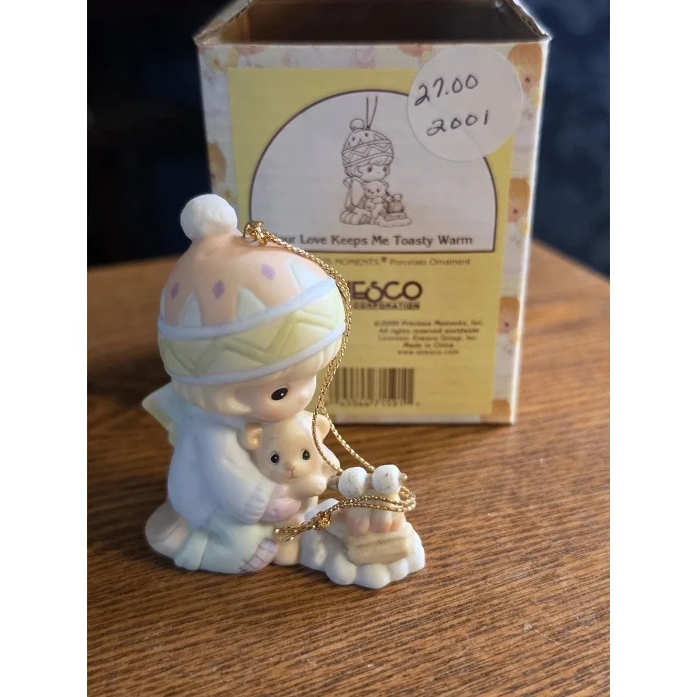 Precious Moments ORNAMENT ~‎ YOUR LOVE KEEPS ME TOASTY WARM 2000 795577