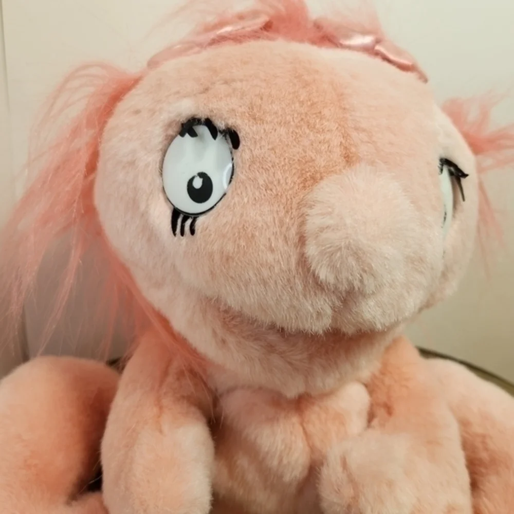 Pinky preowned please