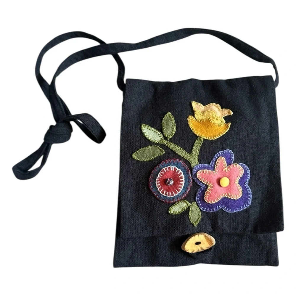 Moda home embroidered
