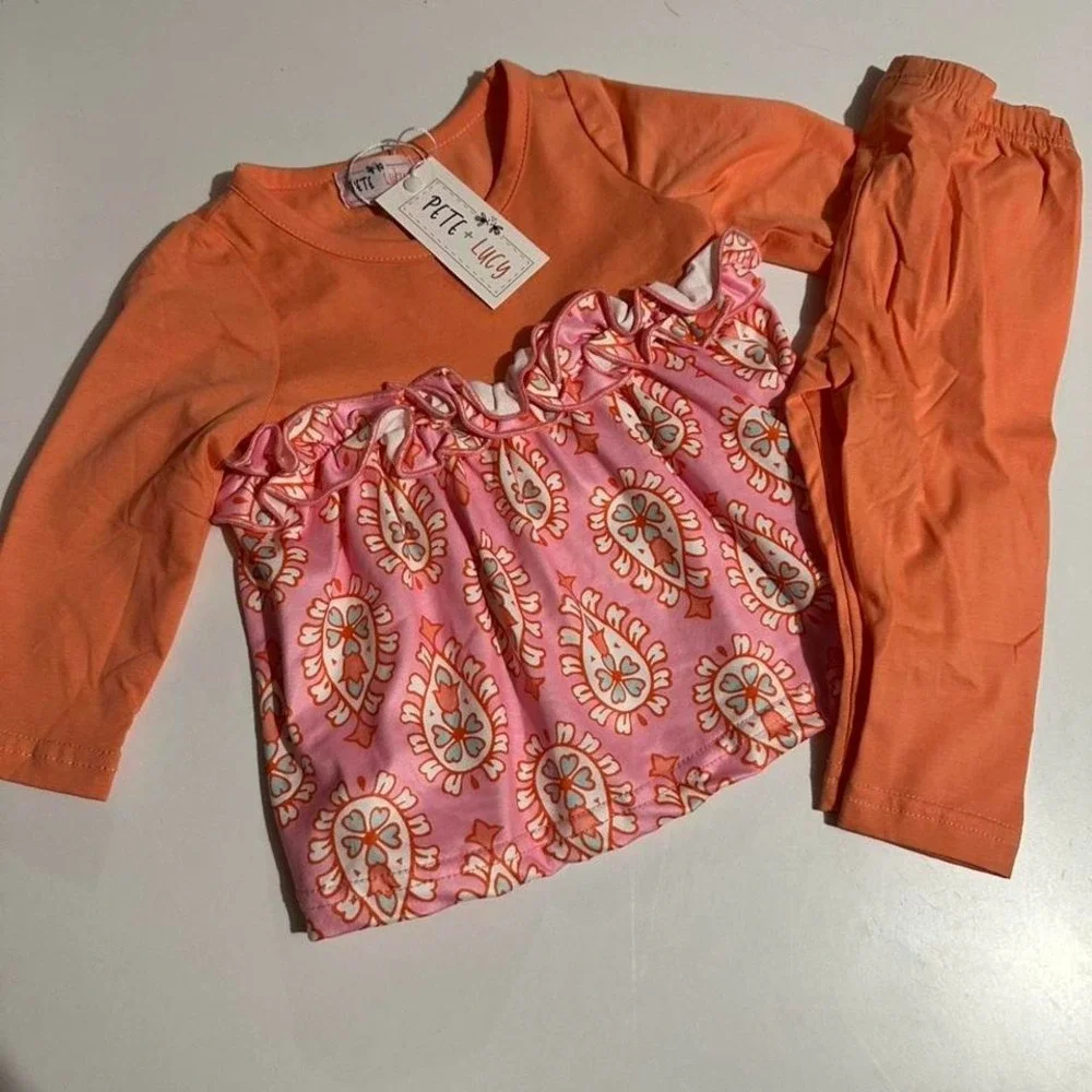 New Pete & Lucy 2 pice Set Top/Leggings Size‎ 6