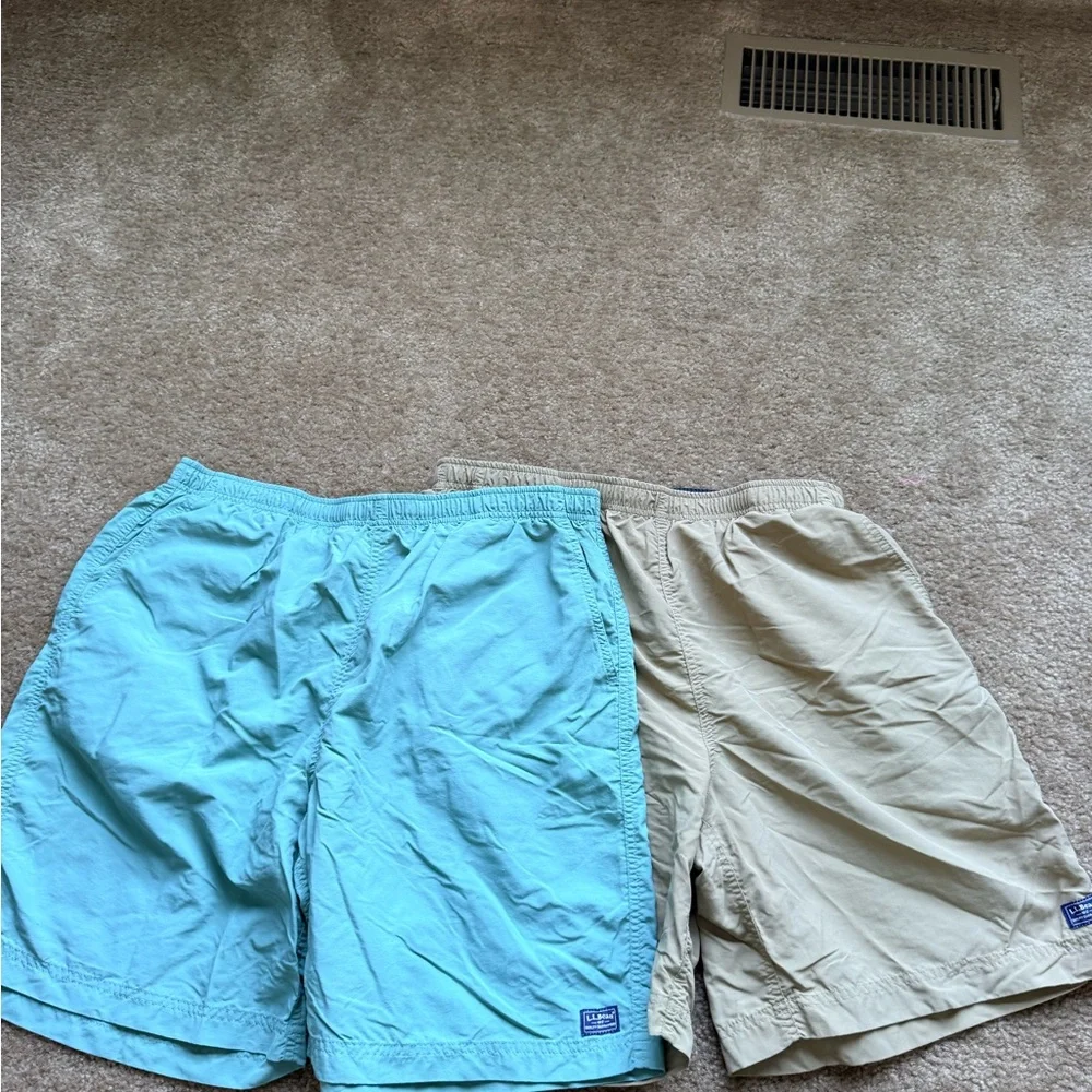 Lot of2 L.L. Bean Teal and Khaki mesh lined swim board shorts sz41
