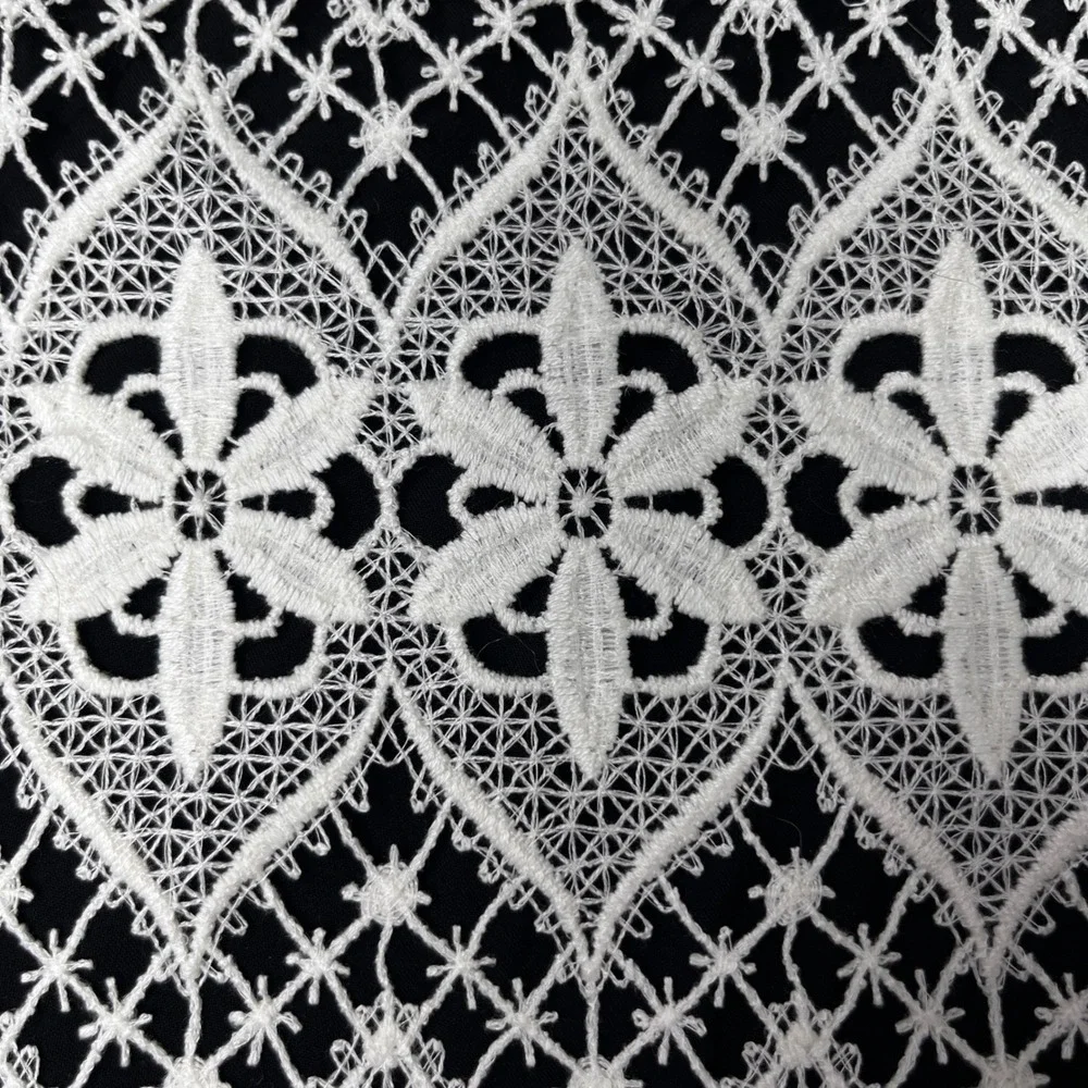 N/A intricate white