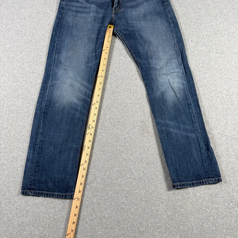 Levis levi 513