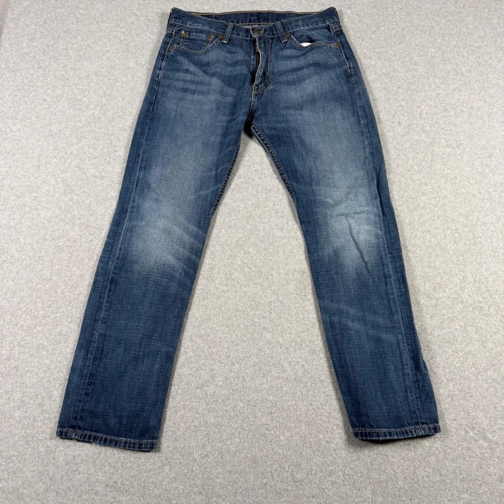 Levis levi 513
