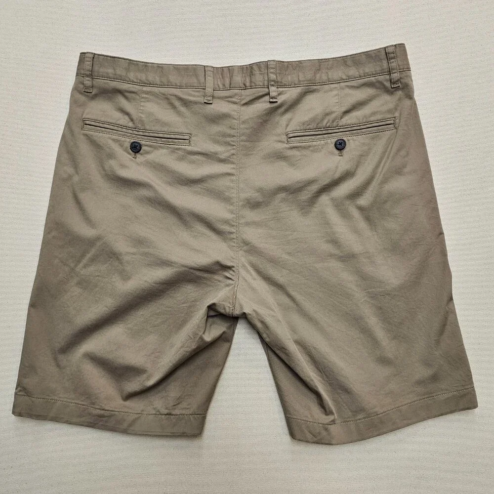 Theory Zaine Solid Twill Shorts 34