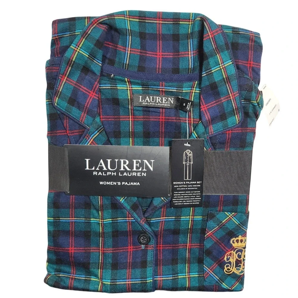 Lauren Ralph Lauren wrap yourself